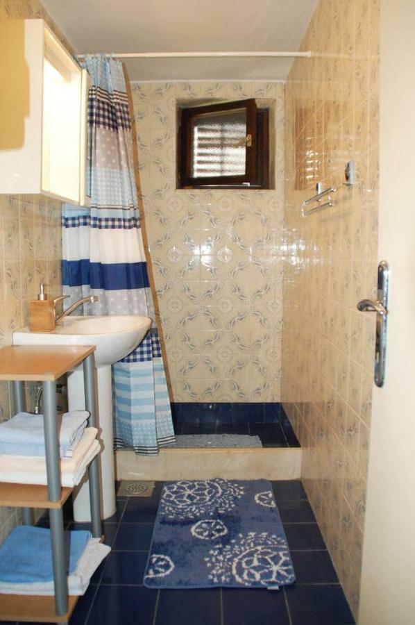 Studio Apartman Ziganto Ičići Exteriör bild