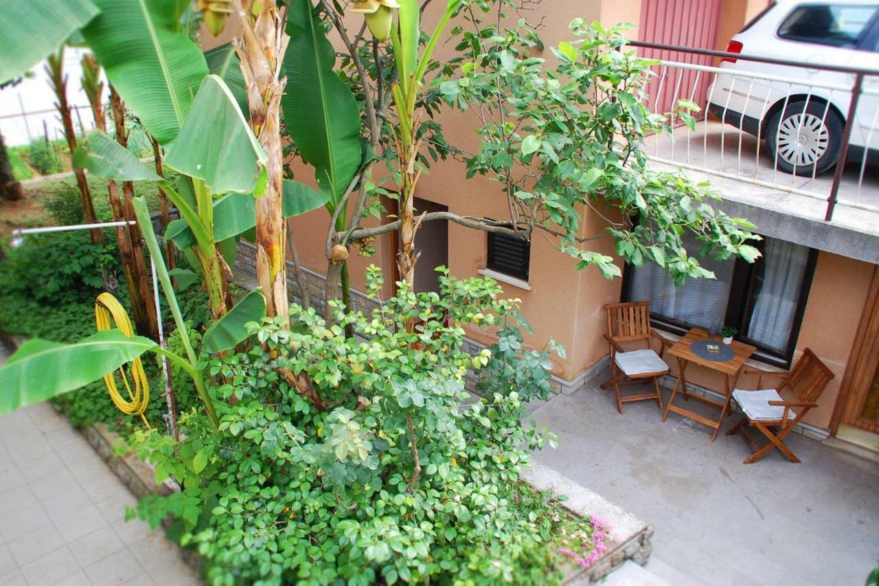 Studio Apartman Ziganto Ičići Exteriör bild