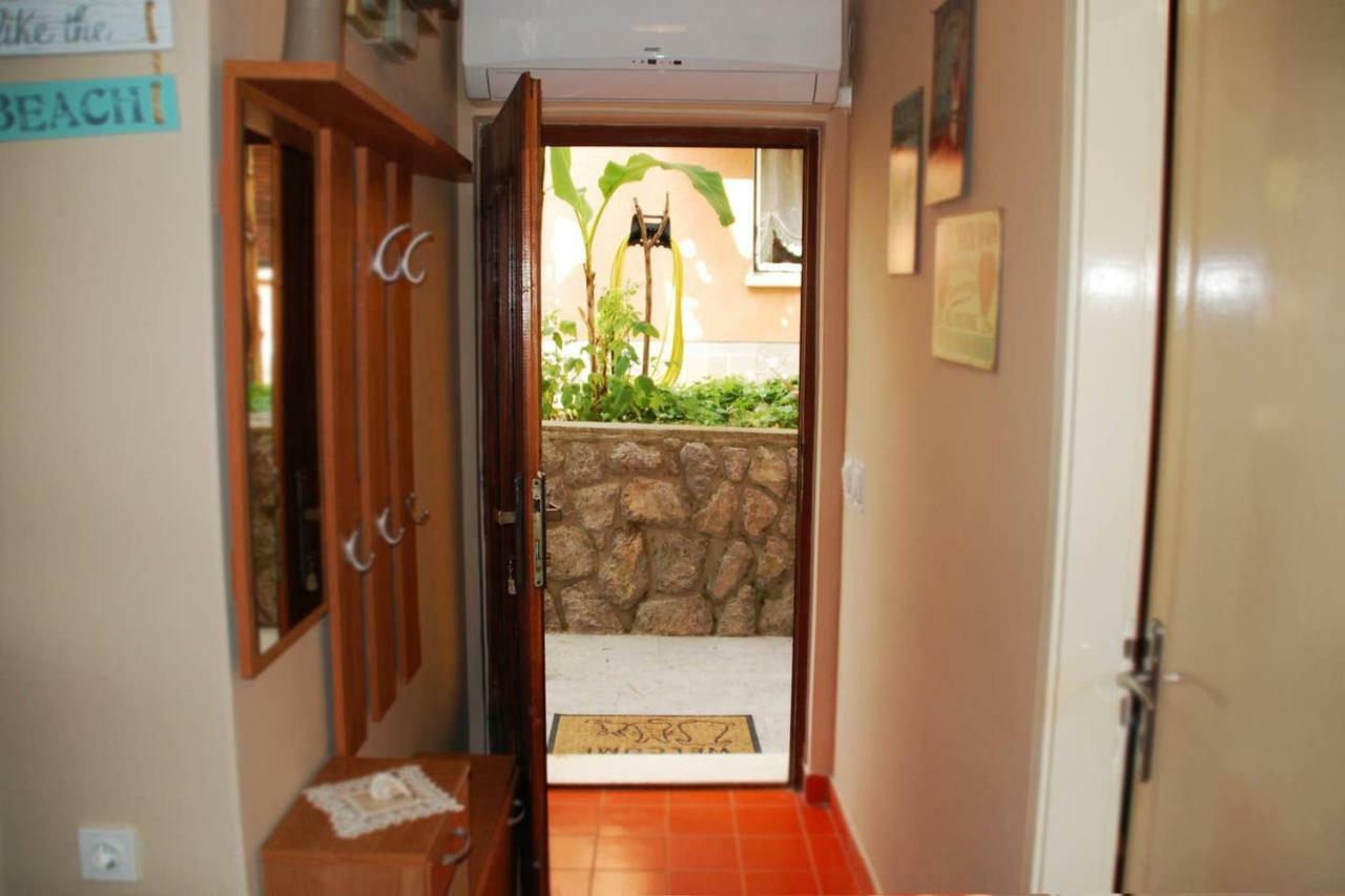 Studio Apartman Ziganto Ičići Exteriör bild